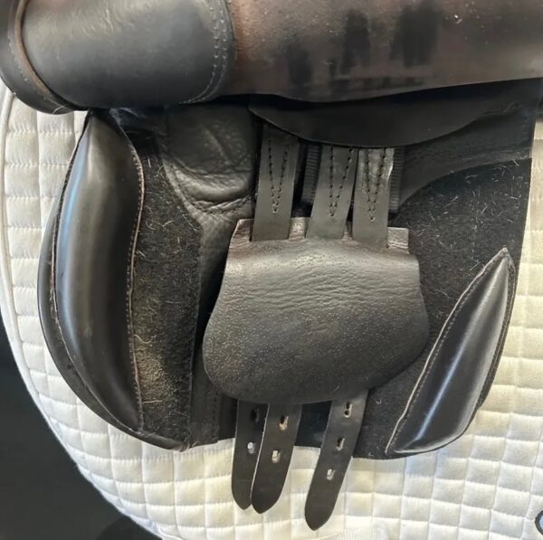 Black Country GP Event saddle