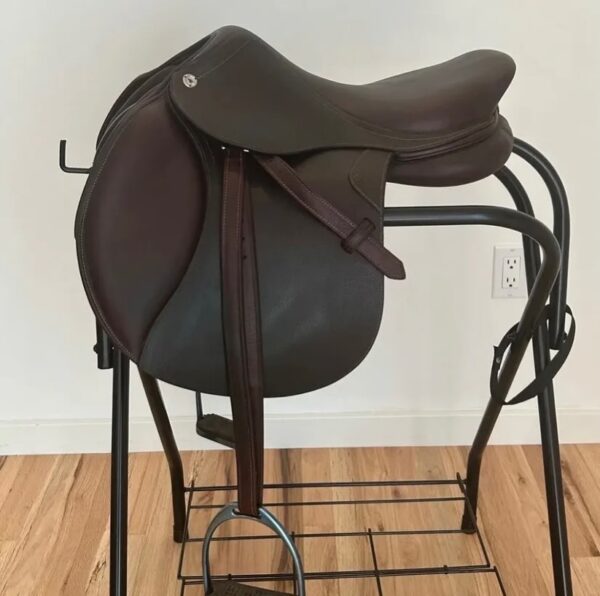 SnapInsta.to_655871569_17982732725993349_5066220691578412889_n 2019 CWD saddle for sale