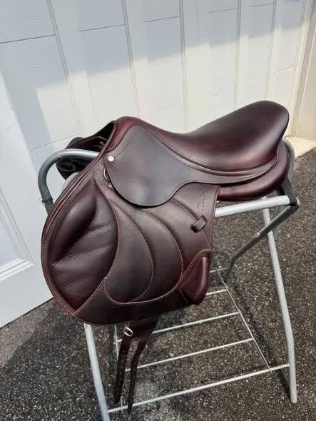 buy Antarès Connexion Monoflap Jumping Saddle for sale online