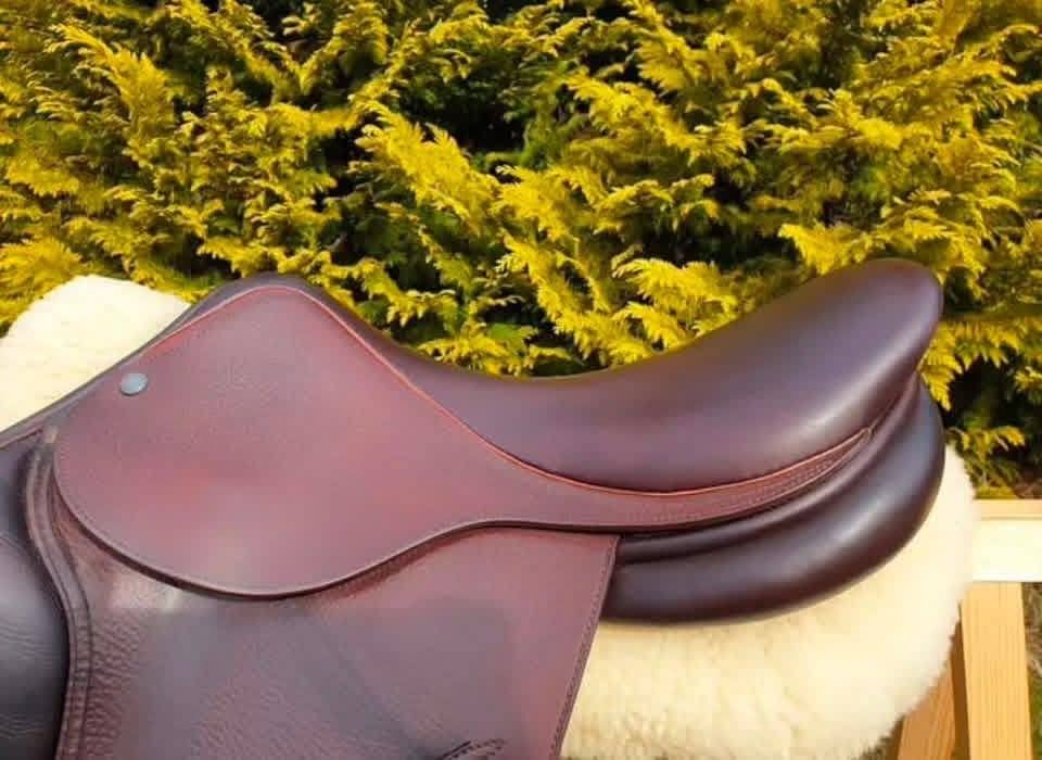 Childeric FE Jumping Saddle For Sale Online