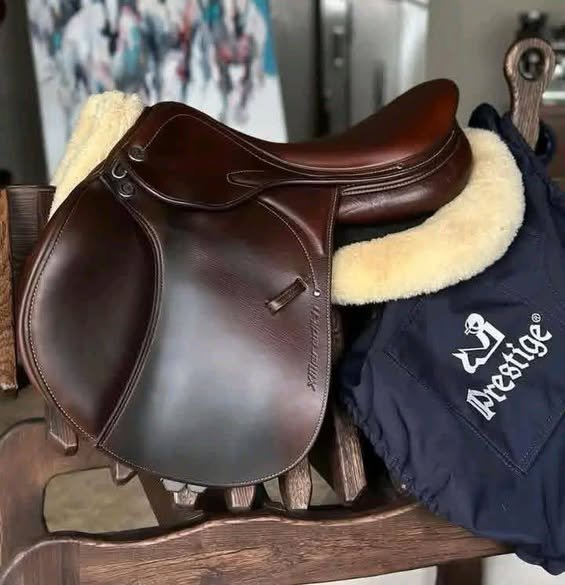 Prestige Meredith Lux Jumping Saddle