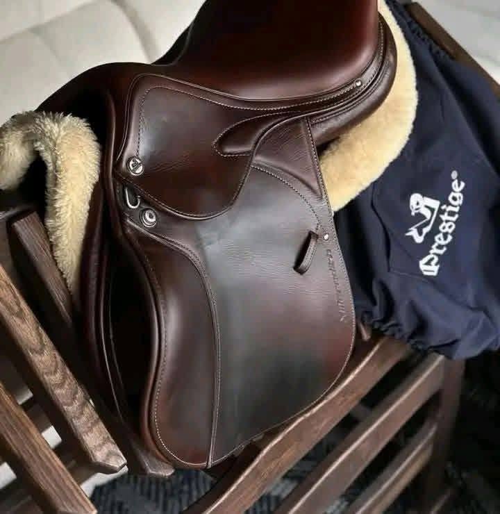 Prestige Meredith Lux Jumping Saddle for sale online