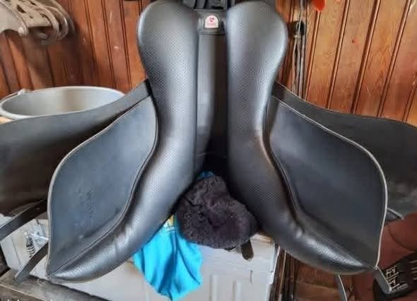 buy Wintec 500 Cair Hart Mixed Saddle for sale online